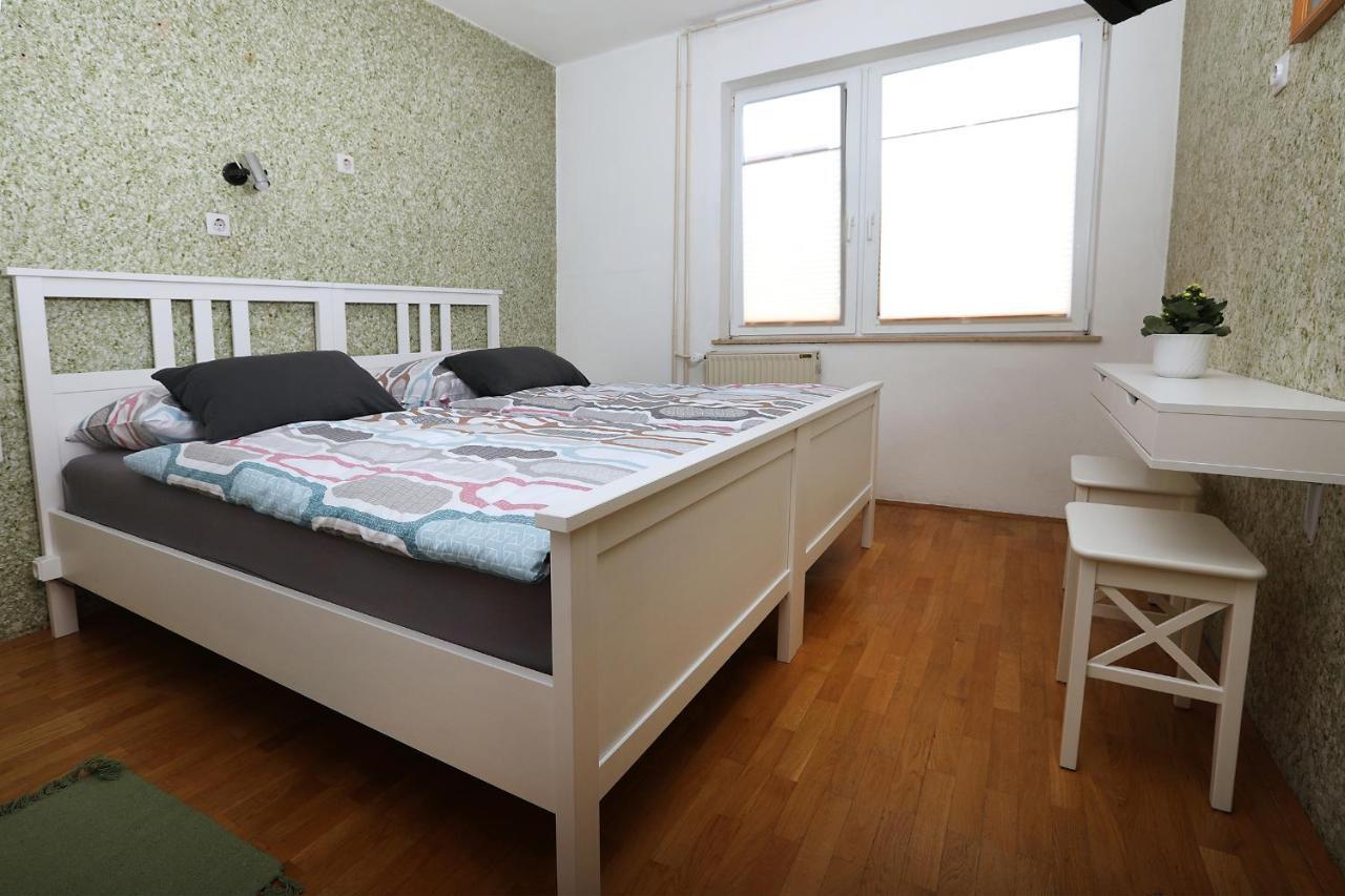 Apartma Dolinar Gorenja Vas  Exterior foto